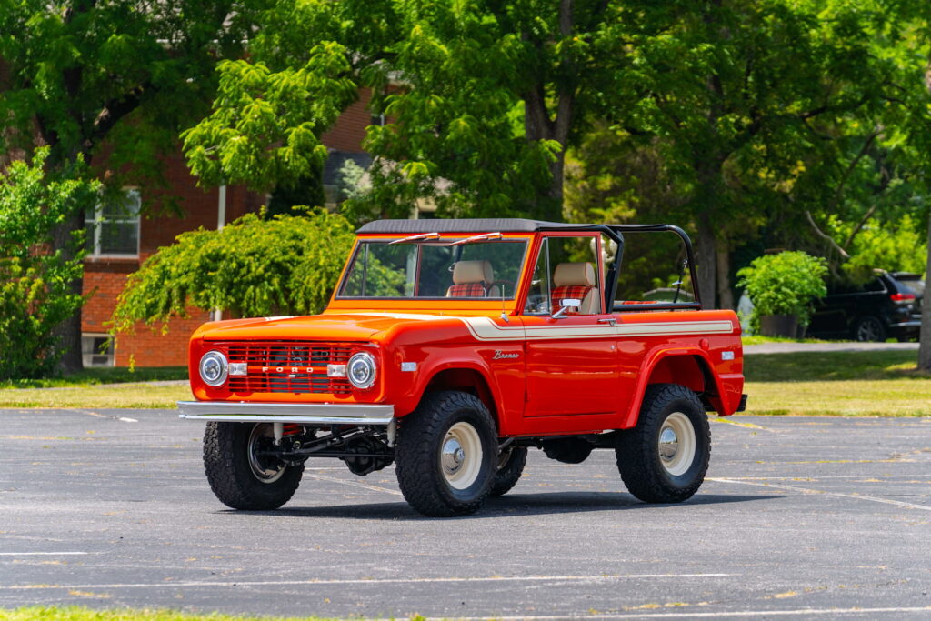  A $200,000 VW Bus Isn’t Worth What It Was, And Neither Is Your Dream Bronco