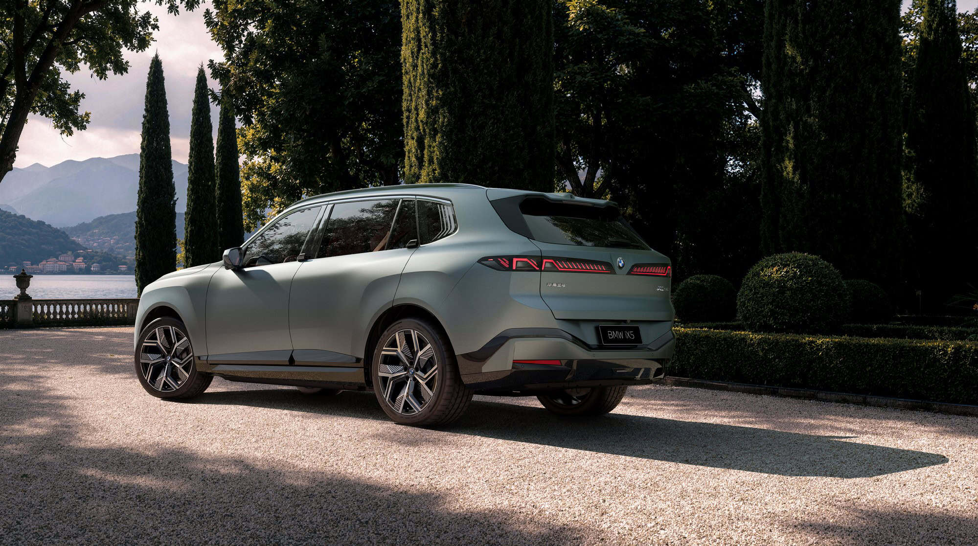 2027 BMW X5 LONG WHEELBASE 13