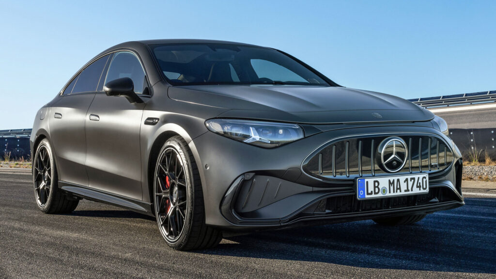  Mercedes-AMG Is Killing Its Best 4-Cylinder Hot Hatch And Charging $90,500 For The Goodbye