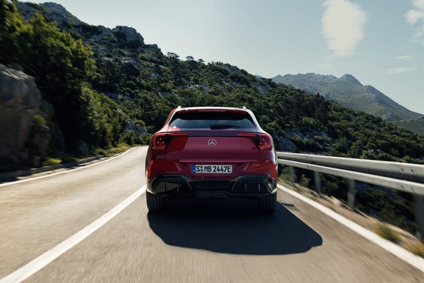 2027 MERCEDES GLA 24