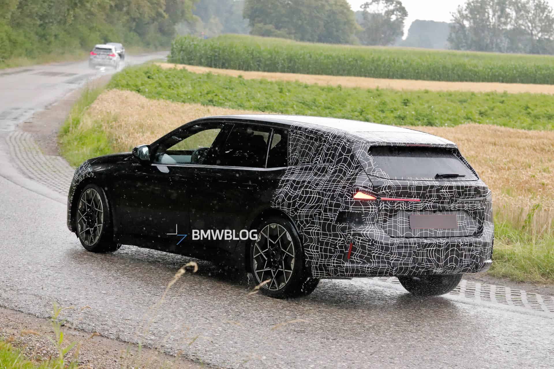 2027 BMW I3 TOURING 04