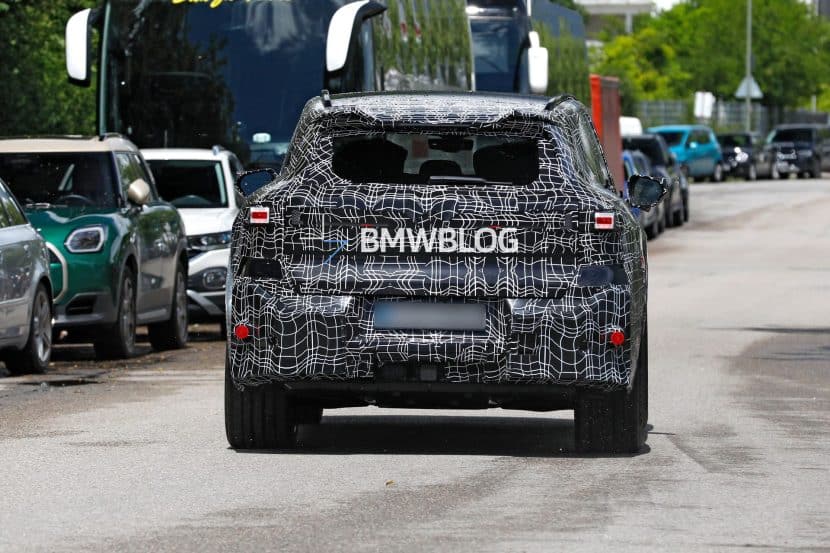 2027 BMW X5M ELECTRIC SUV 00