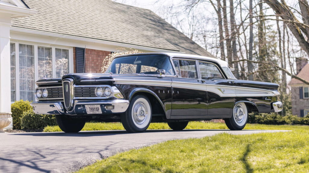  The Cybertruck Is Flopping So Hard It Could Knock Ford’s Edsel Off Its Throne
