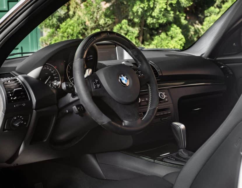 BMW 135I SAUBER F1 TEAM EDITION INTERIOR