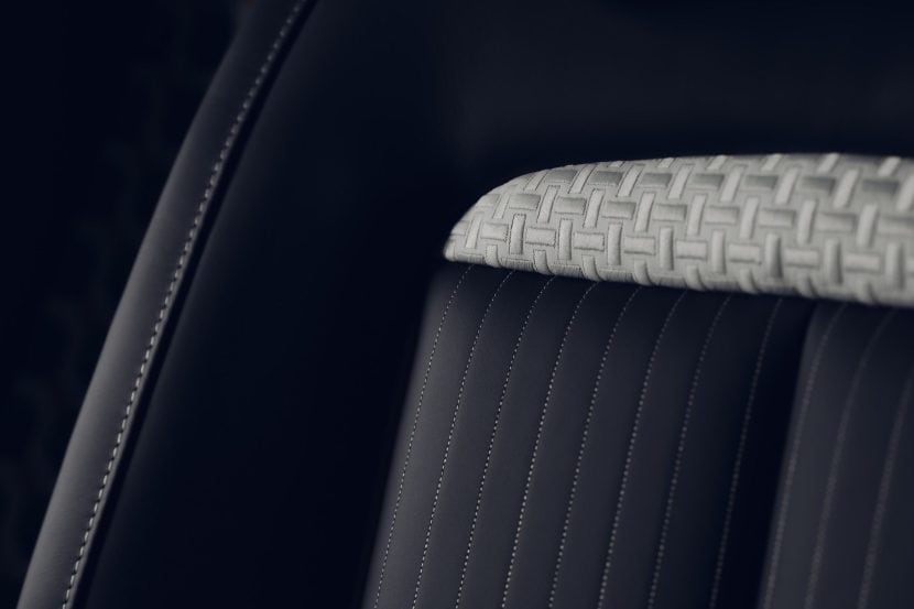 ROLLS ROYCE GHOST SAVILE ROW 00