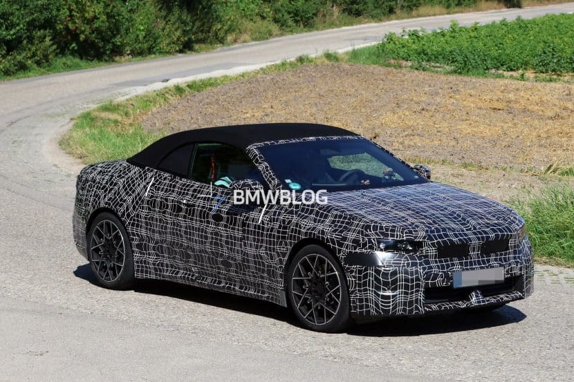 BMW I4 CONVERTIBLE 09