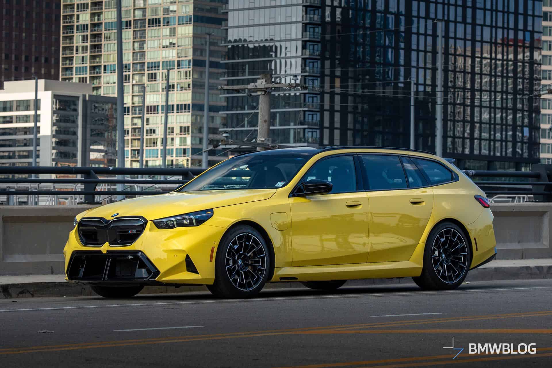 BMW M5 TOURING REVIEW OWNER 46