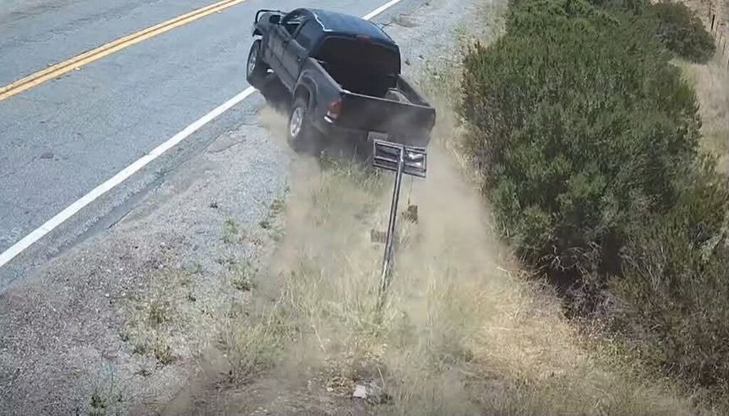  Deputies Say Toyota Driver Took Out Flock Cameras, But Missed The Ones That Filmed Him
