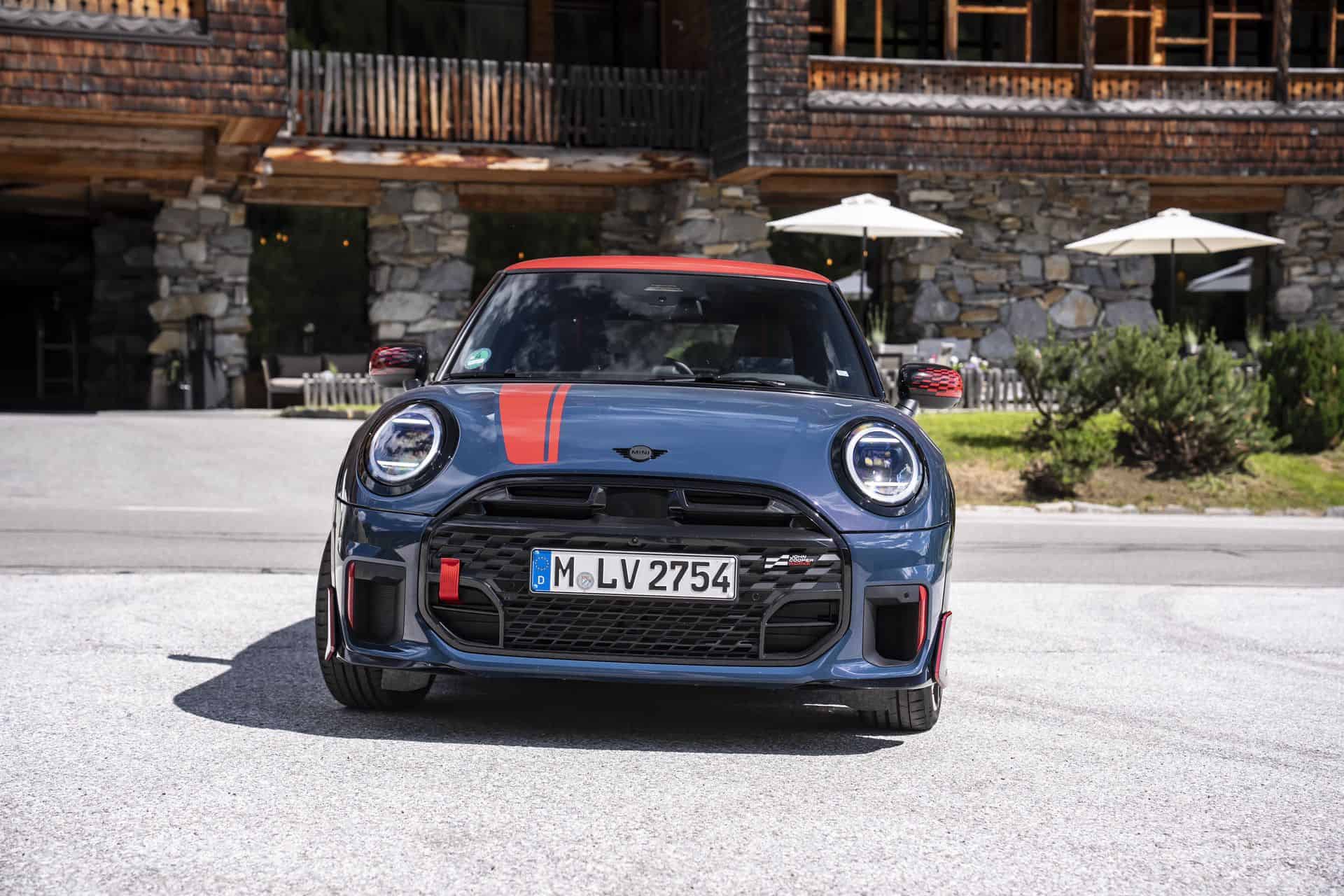 MINI JOHN COOPER WORKS GENUINE ACCESSORIES 02