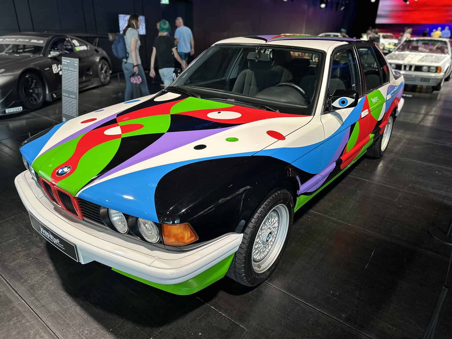 BMW CAR CAR 10 CÉSAR MANRIQUE 00