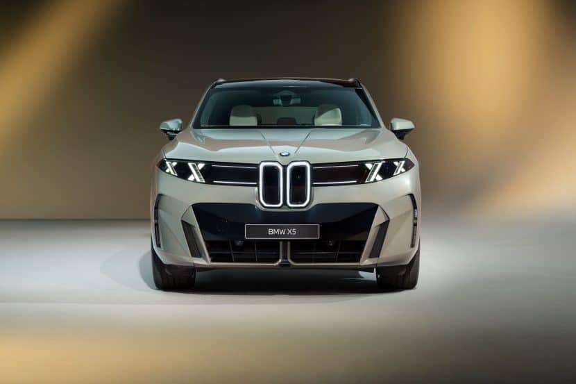 BMW IX5 EXTERIOR 13