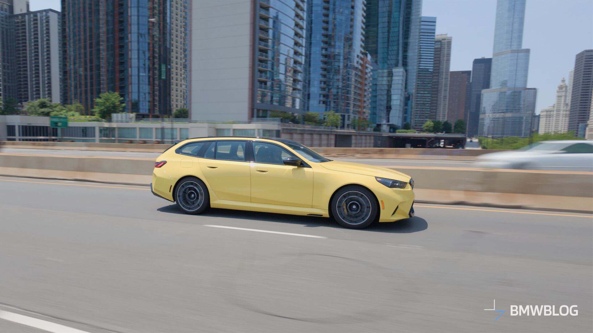 BMW M5 TOURING G99 REVIEW 03