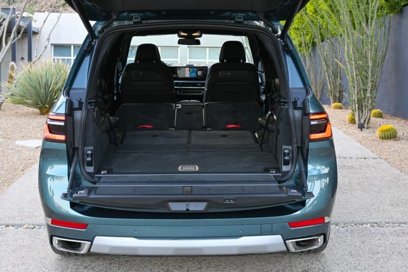 Cargo space of the BMW X7