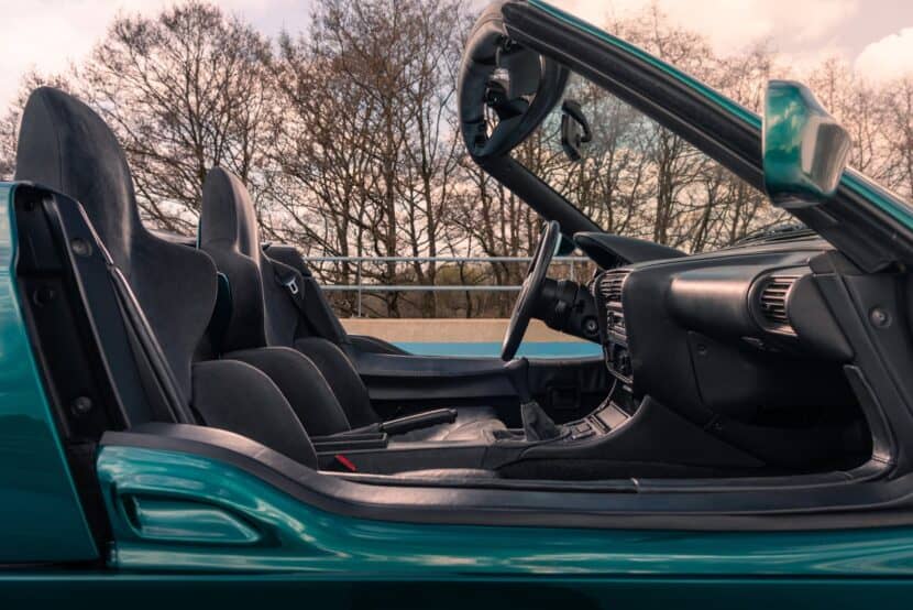 Doors on the BMW Z1