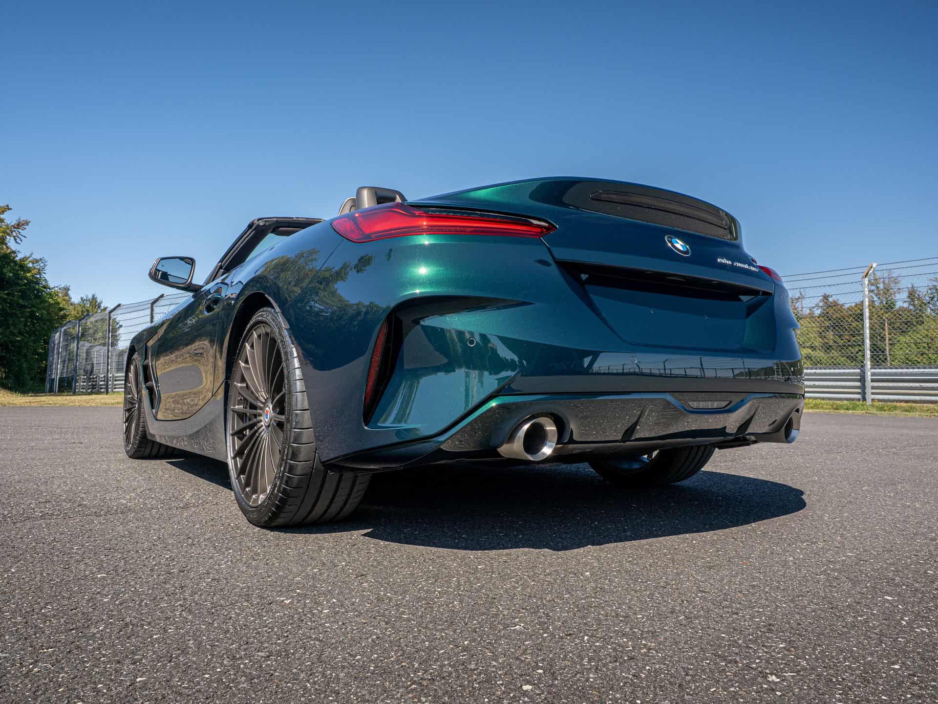 EDO LEGGERA BMW Z4 ROADSTER ALPINA GREEN 30
