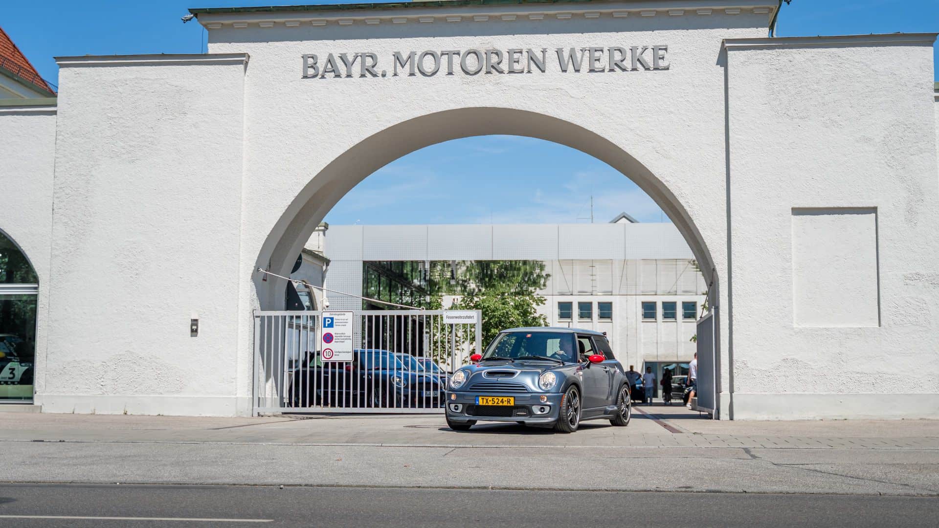 MINI GP EVENT 01