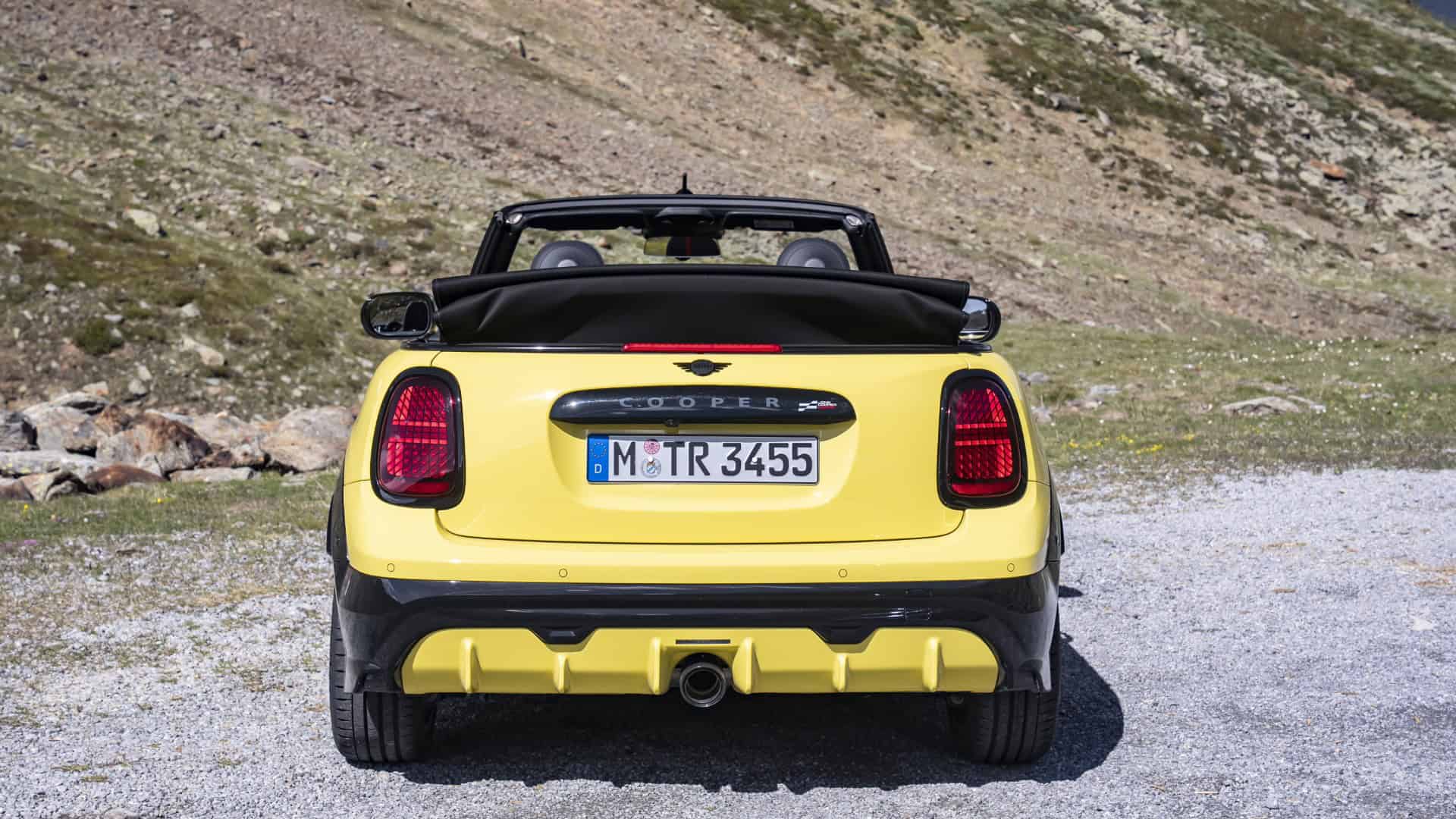 MINI JOHN COOPER WORKS CONVERTIBLE SUNNY SIDE YELLOW REAR