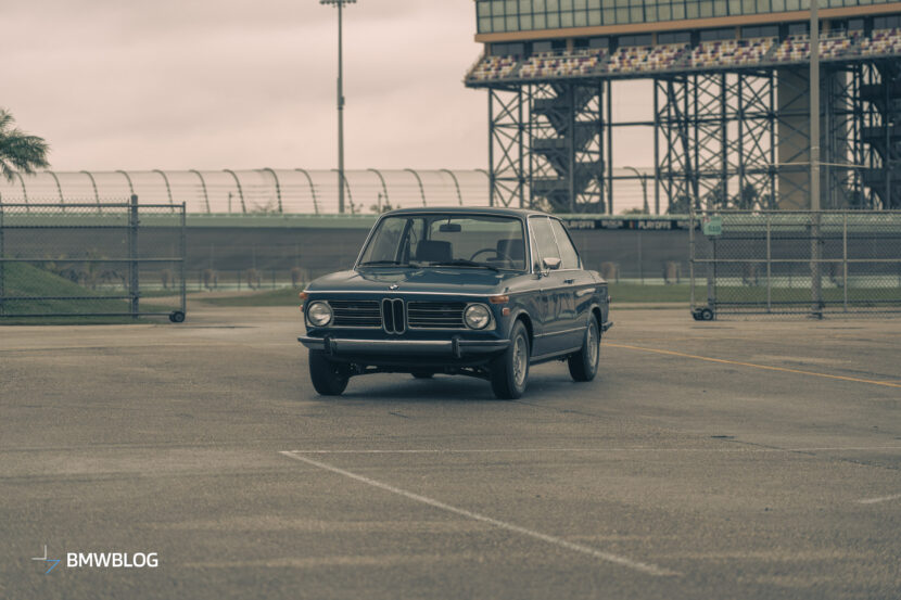 1972-bmw-2002-tii-review--28