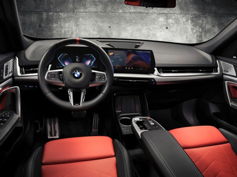 2024-BMW-X1-M35i-32