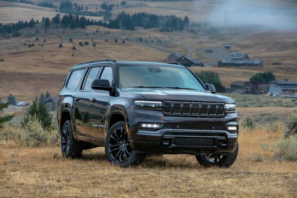  Over 200,000 Jeeps Have A Faulty Convenience Feature Owners Love