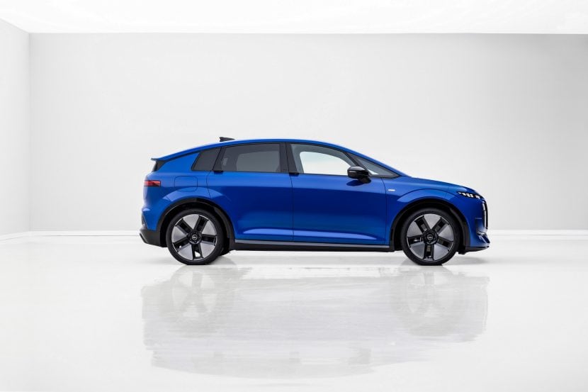 2027 AUDI A2 E TRON 29