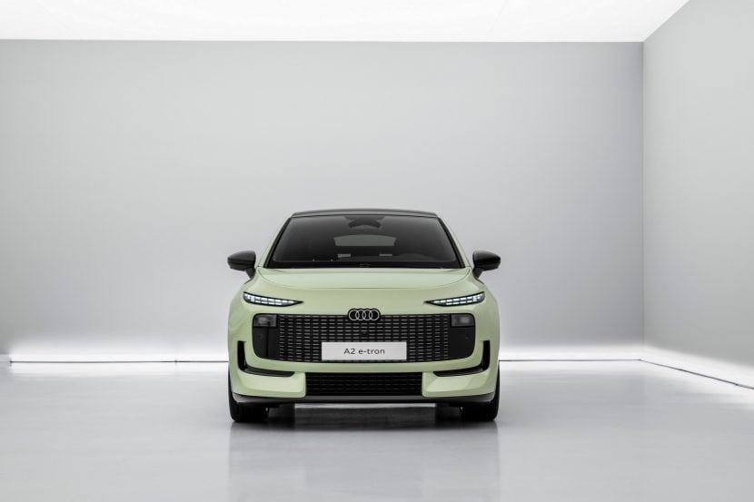 2027 AUDI A2 E TRON 32