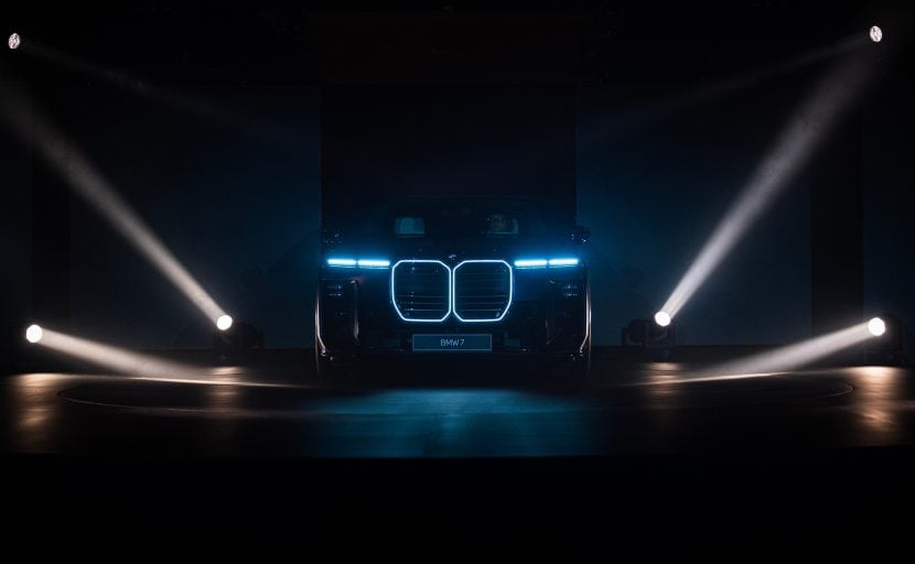 2027 BMW 7 SERIES LCI DEBUTS IN DUBAI 1