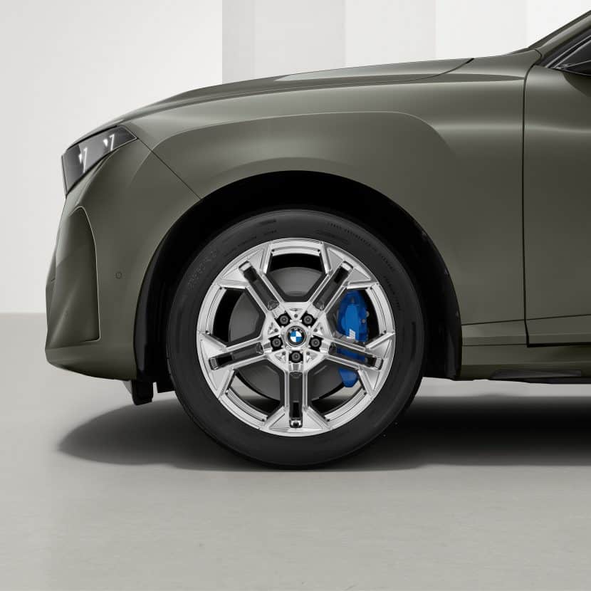 2027 BMW IX5 60 WITH 21 INCH WHEELS 1