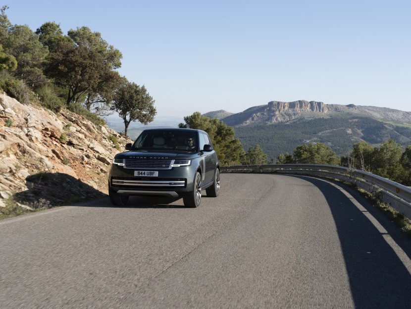 2027 RANGE ROVER ELECTRIC 9