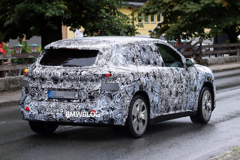 2028 BMW X1 IX1 NB5 SPY PHOTOS 01