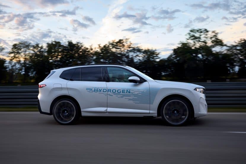 BMW IX5 HYDROGEN 12
