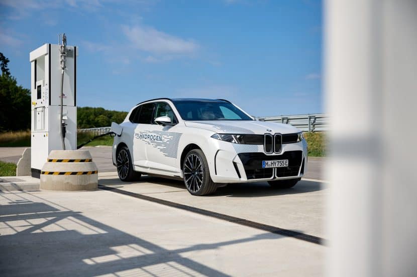 BMW IX5 HYDROGEN 8