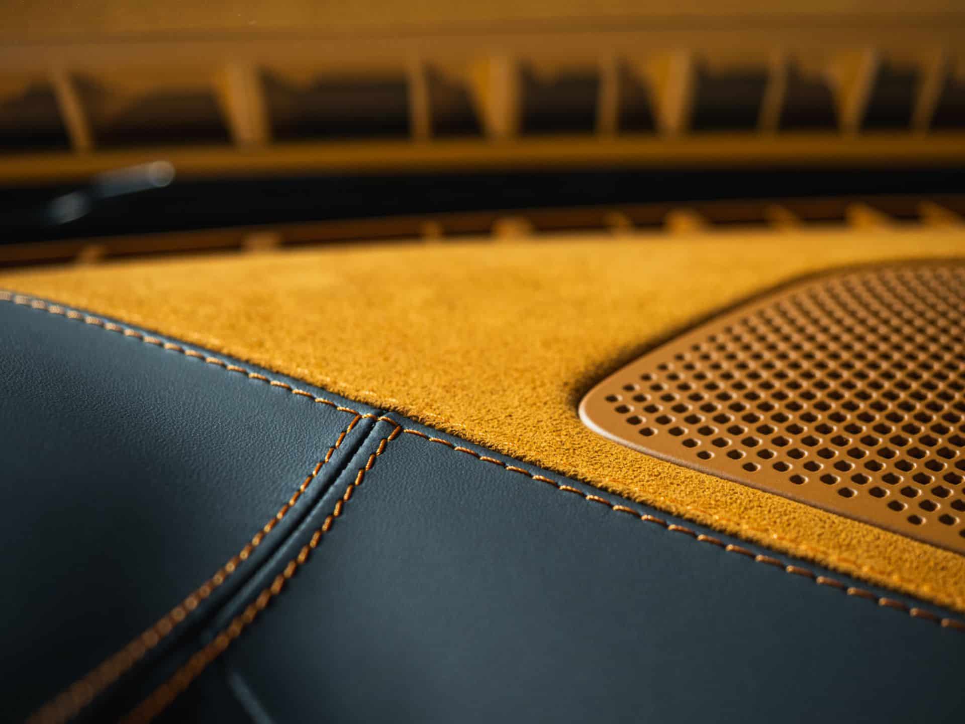 EDO ROADSTER PEBBLE BEACH CONCEPT SPEEDSTER 03
