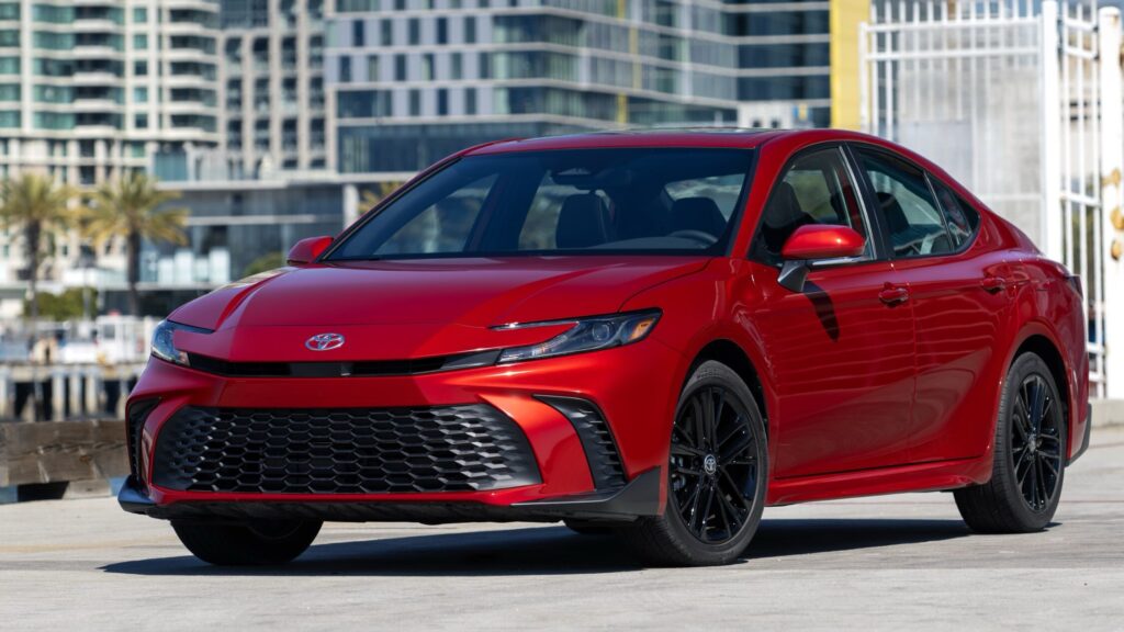  US Hybrid Sales Are Full Steam Ahead, But EV-Focused GM Missed The Boat