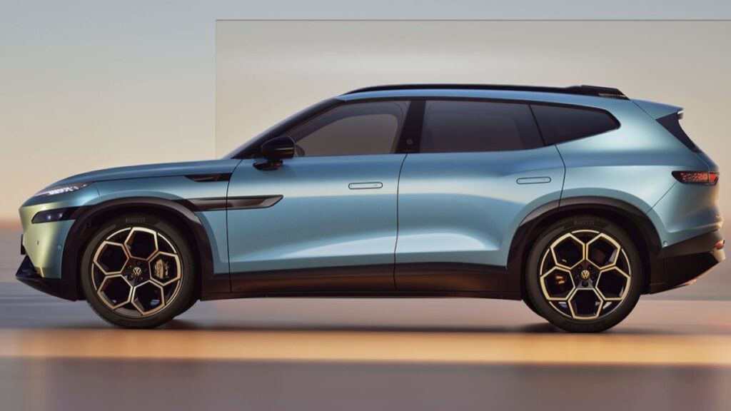  Xpeng Wants Other Companies To Use Its Tech, Including Driver-Assistance System