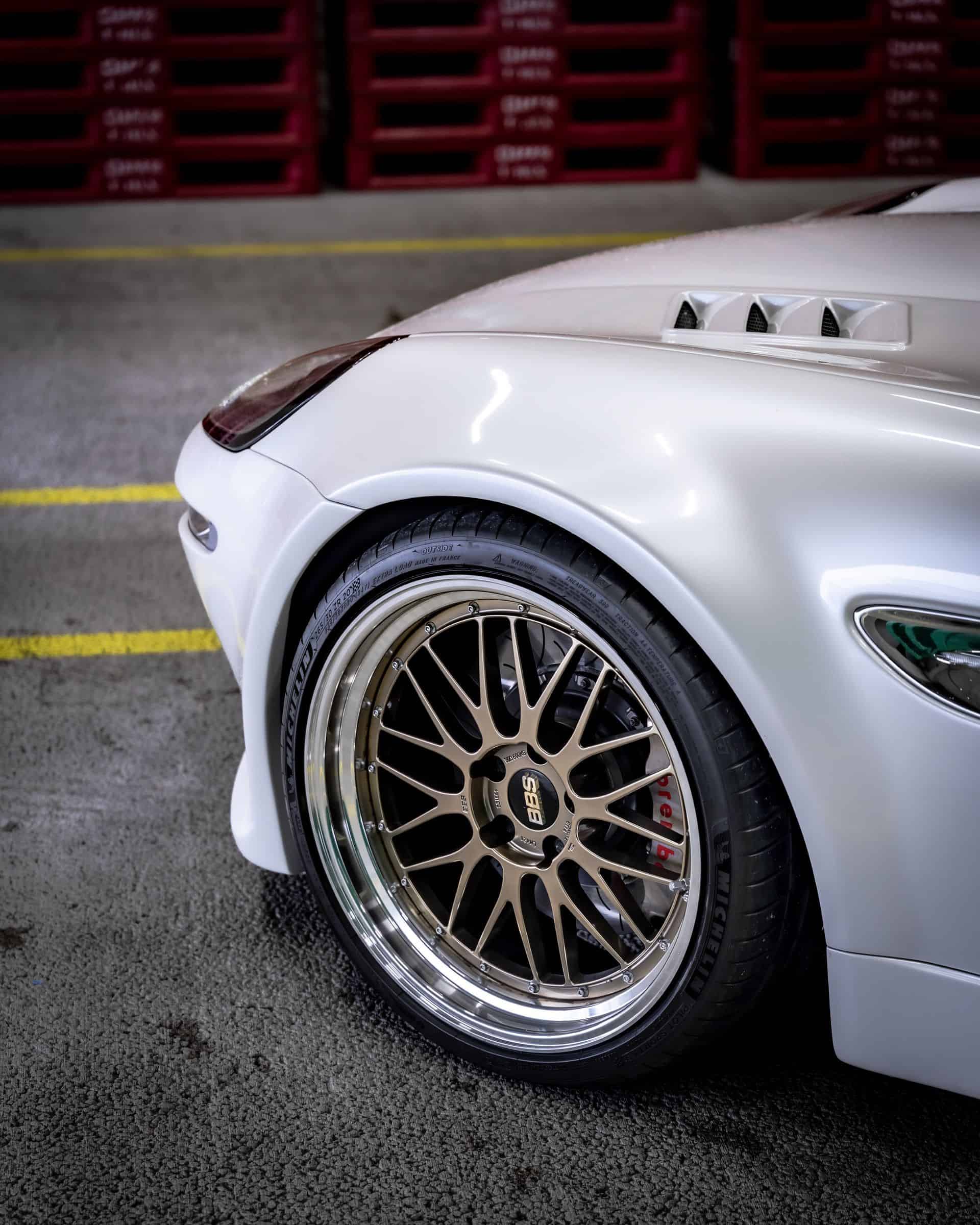 BMW Z8 STUDIE AG 00