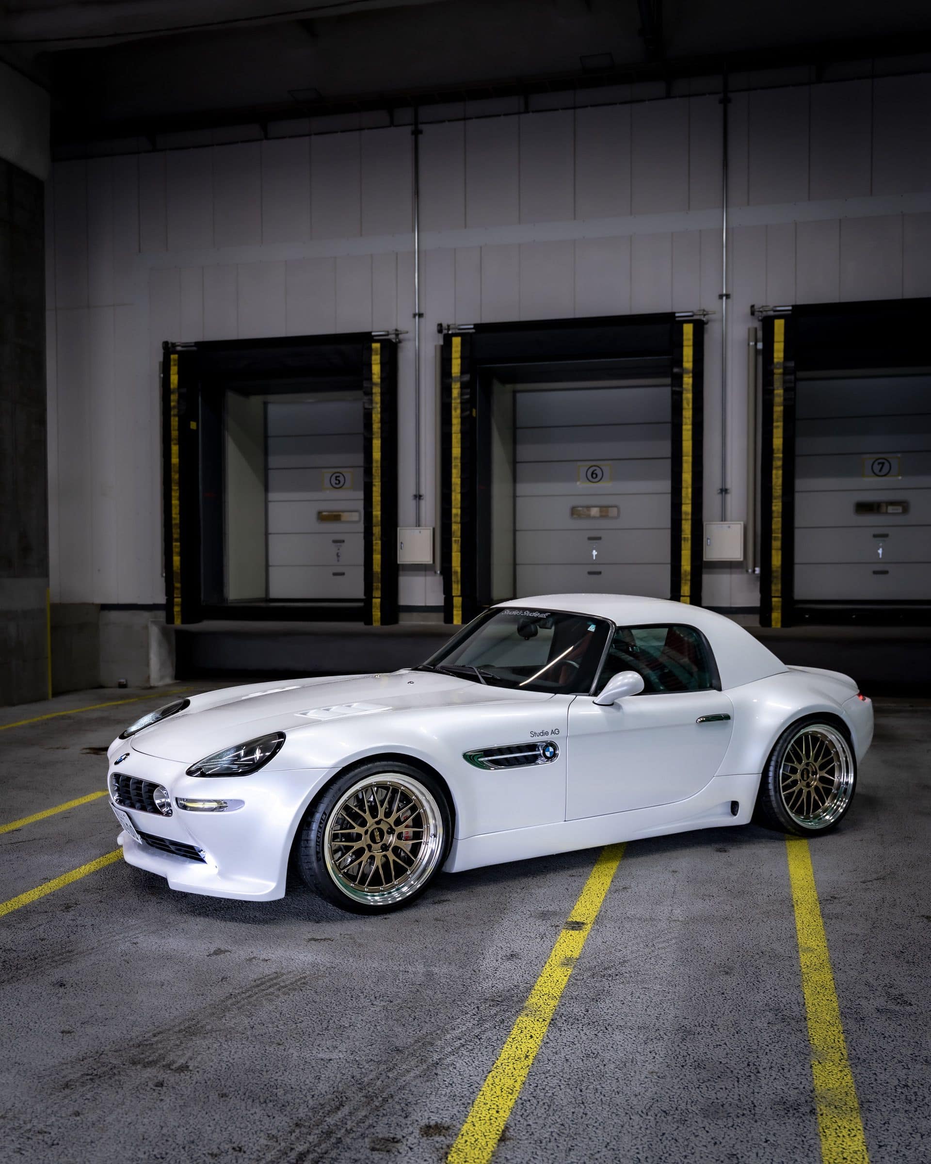 BMW Z8 STUDIE AG 01